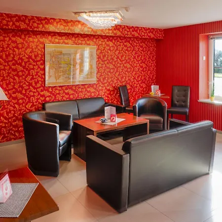 Strandhotel Dranske-3