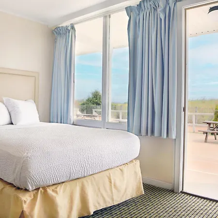 Seabonay Oceanfront Motel-2
