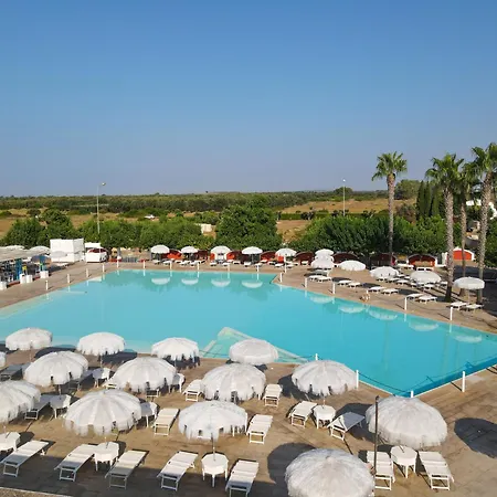 Chiusurelle Village Resort-3