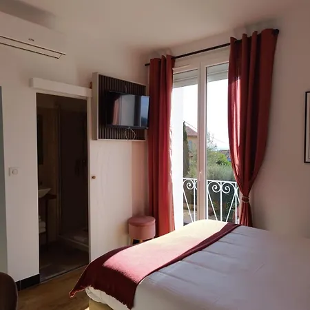 Hôtel La Petite Bohème-3