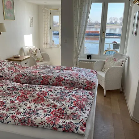 Hotel Ambiente-2