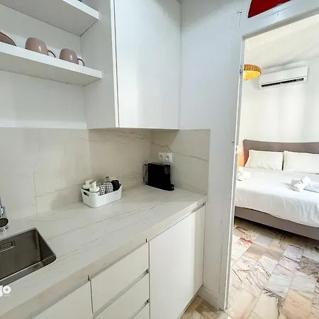 Casa Cristóbal Colón habitaciones con vistas a Semana Santa y Fiestas-2