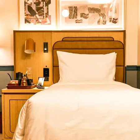 The Strathcona Hotel-2