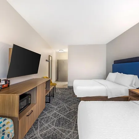 Hampton Inn & Suites Riverside/Corona East-2