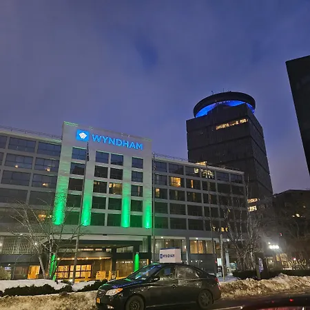 Wyndham Rochester Downtown-2