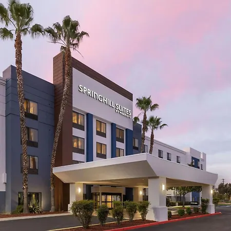 Springhill Suites Fresno-2
