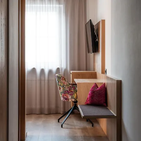 Hotel Blitzburg-2