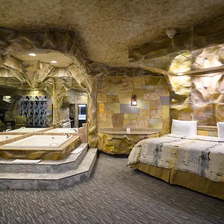 Inn Of The Dove Romantic Luxury & Business Suites-3