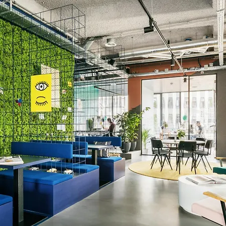 The Social Hub Amsterdam West-3
