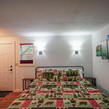 Alexander'S Lodge-3