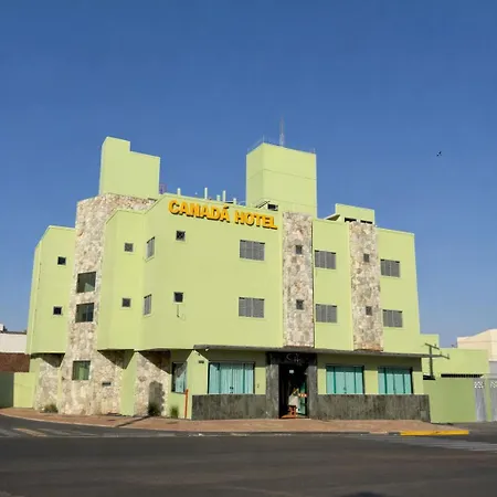 Canadá Hotel-3