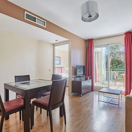 Appart'hôtel Odalys City - Antibes Olympe-3