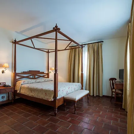 Hospedium Hotel Cortijo Santa Cruz-2