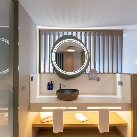 Radisson Blu Resort, Lanzarote Adults Only-2