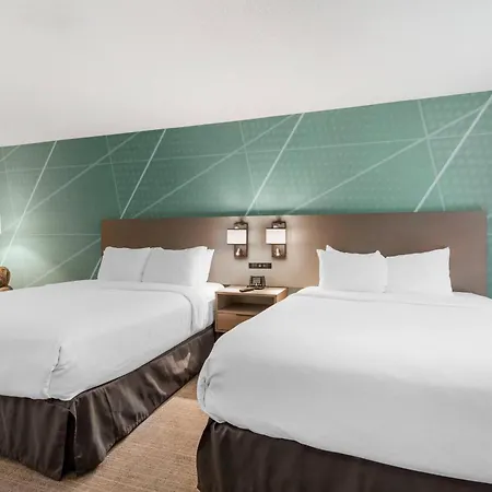 Comfort Inn & Suites Lake George-2