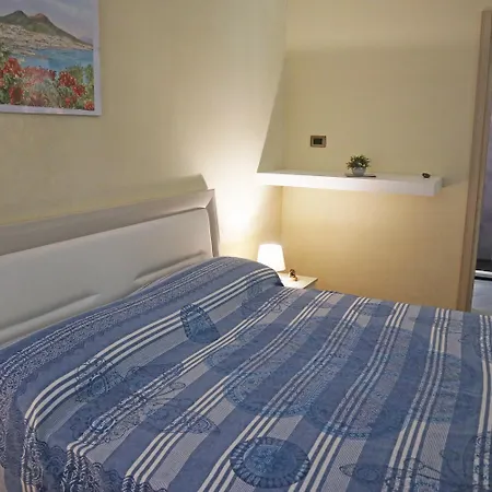 Toto Residence-2