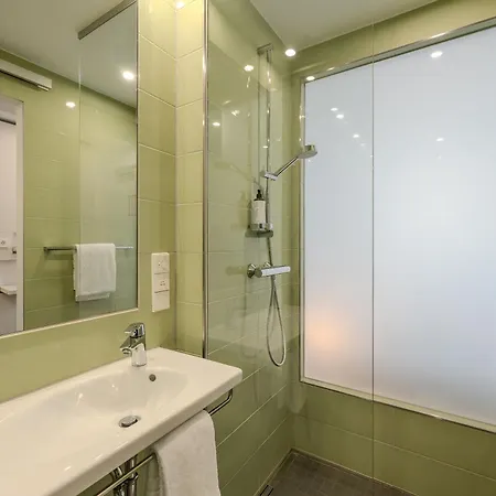 Premier Inn Koblenz City-3