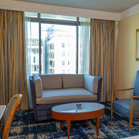 Radisson Blu Martinez Beirut-2