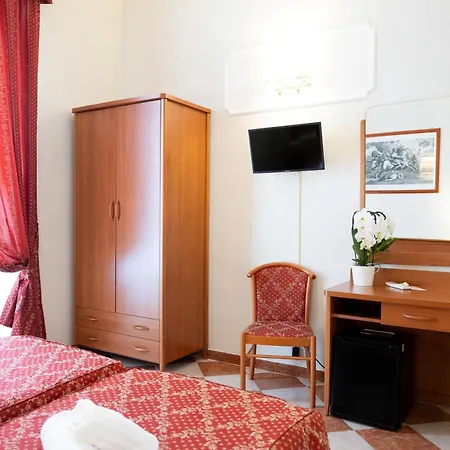 Hotel RomAntica-3