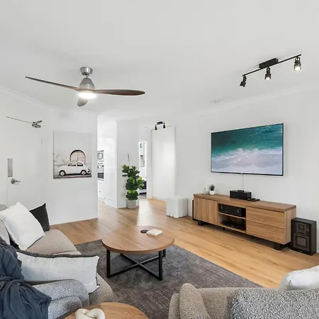 Miami Beachside Holiday Apartments-2