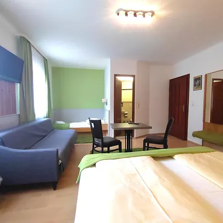 Hotel Smart-Inn-2