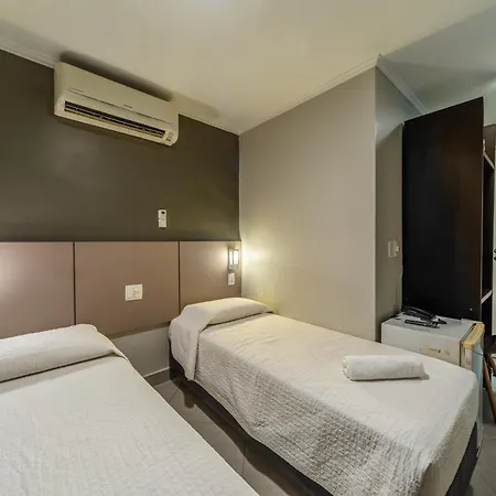 Minuano Hotel Express próx Orla Lago Guaíba, Mercado Público, 300 m Rodoviária-2