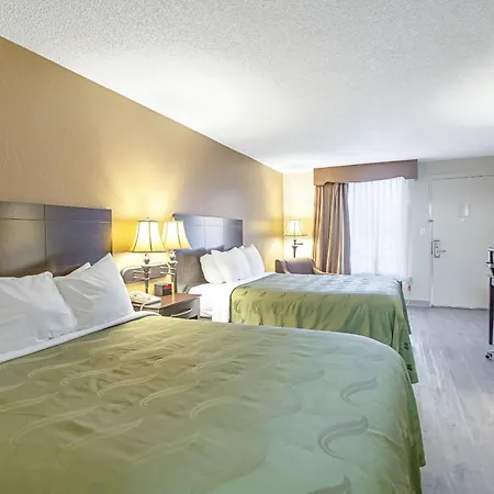 Quality Inn & Suites Live Oak I-10 Exit 283-3