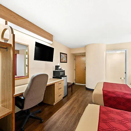 Econo Lodge London North-3