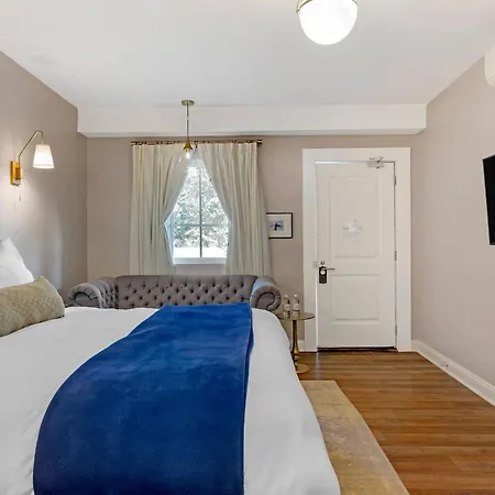 The Colonial Inn, An Ascend Collection Hotel-3