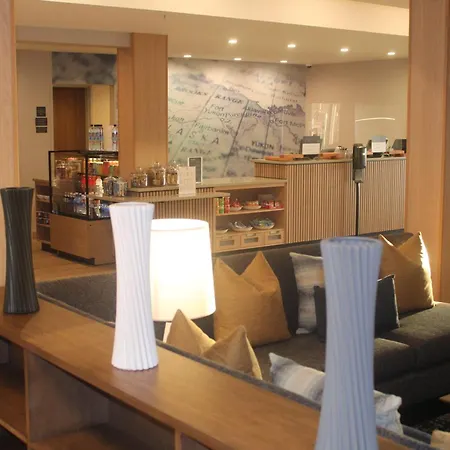 Hyatt Place Fairbanks-3