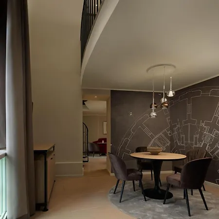 Wasserturm Hotel Cologne, Curio Collection By Hilton-2
