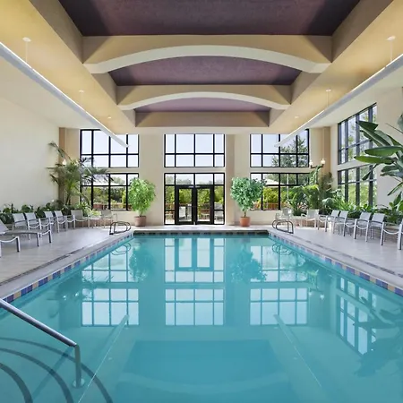 Embassy Suites By Hilton At Hot Springs Convention Center-2