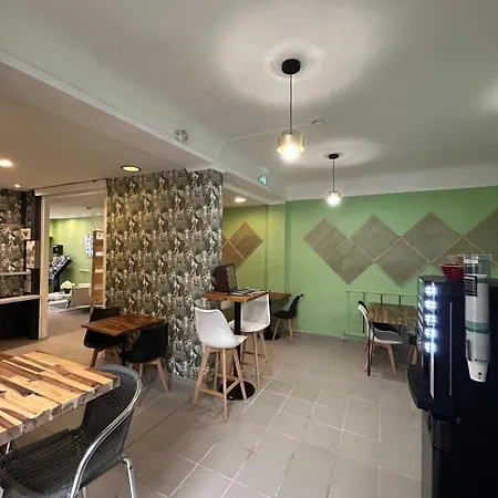 Hotel Au Spatial Centre Gare-3