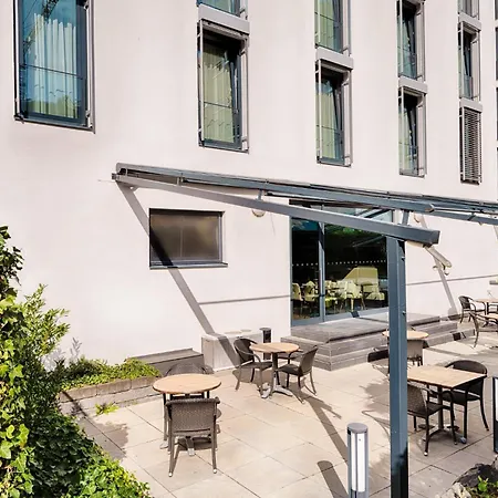 Premier Inn Frankfurt City Europaviertel-2