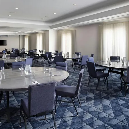 Courtyard By Marriott New Orleans Metairie-2