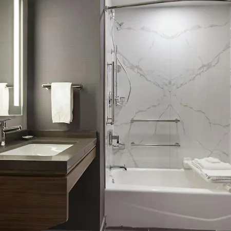 Courtyard By Marriott Chino Hills (Adults Only)-3
