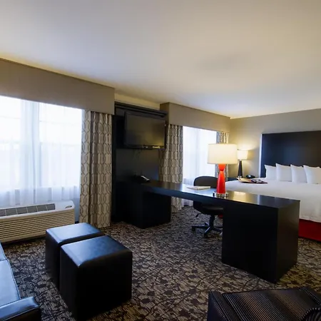 Hampton Inn And Suites Roanoke Airport/Valley View Mall-3