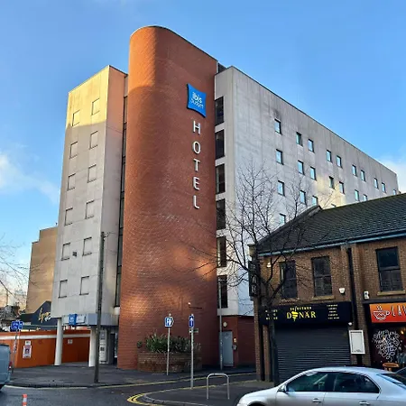 Ibis Budget Belfast City Centre-3