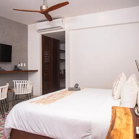 Hotel B Unique (Adults Only)-3