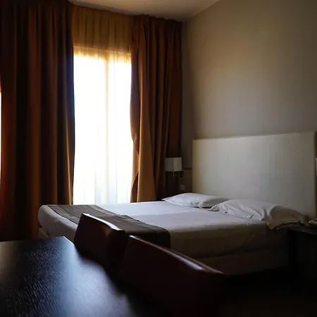 Regal Hotel-3