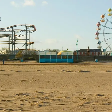 Skegness The Royal Hotel-3