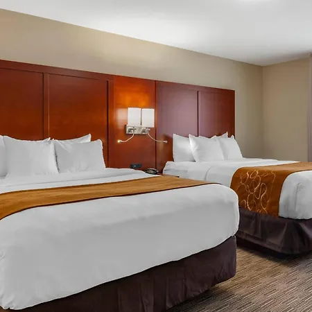 Comfort Suites Oshkosh West-2