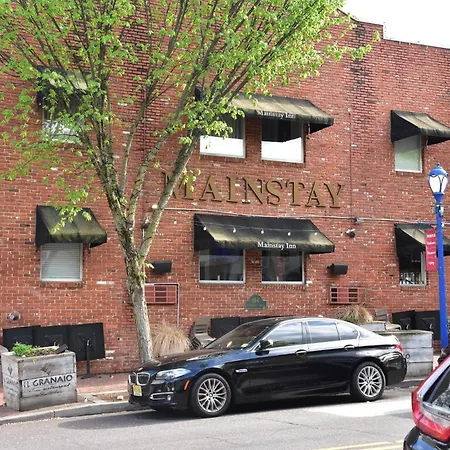 Mainstay Inn-3