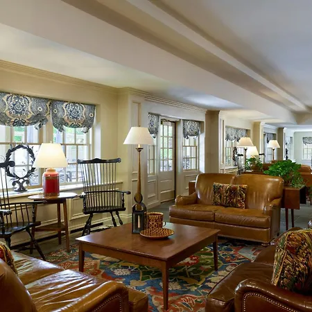 Williamsburg Lodge, Autograph Collection-3