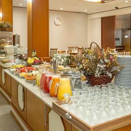 Hotel Prata Villaggio-2