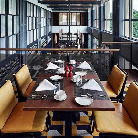 Sofitel Saigon Plaza-2
