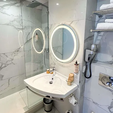 Mercure Ajaccio-3