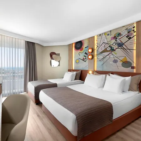 Best Western Plus Khan Hotel-3