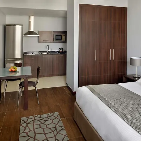 Mövenpick Hotel Apartments Al Mamzar Dubai-2