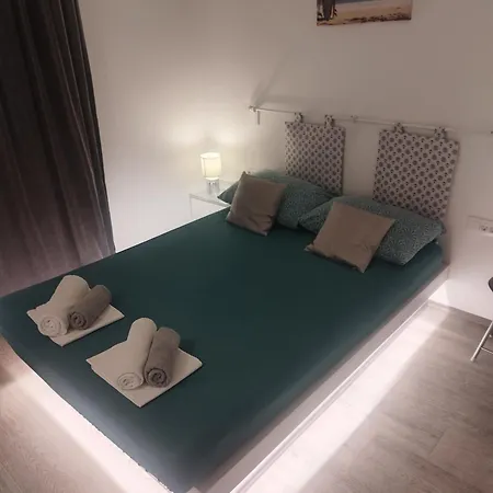 Rooms Hvar-3
